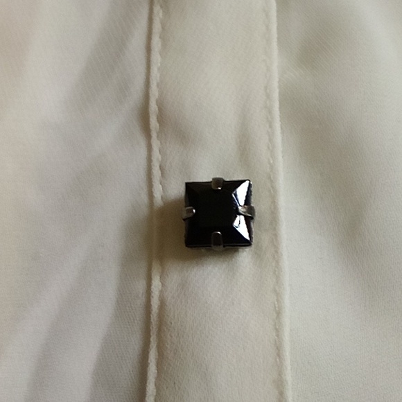 Worthington Elegant Blue Paisley Floral On White Top Size Medium - Picture 5 of 11